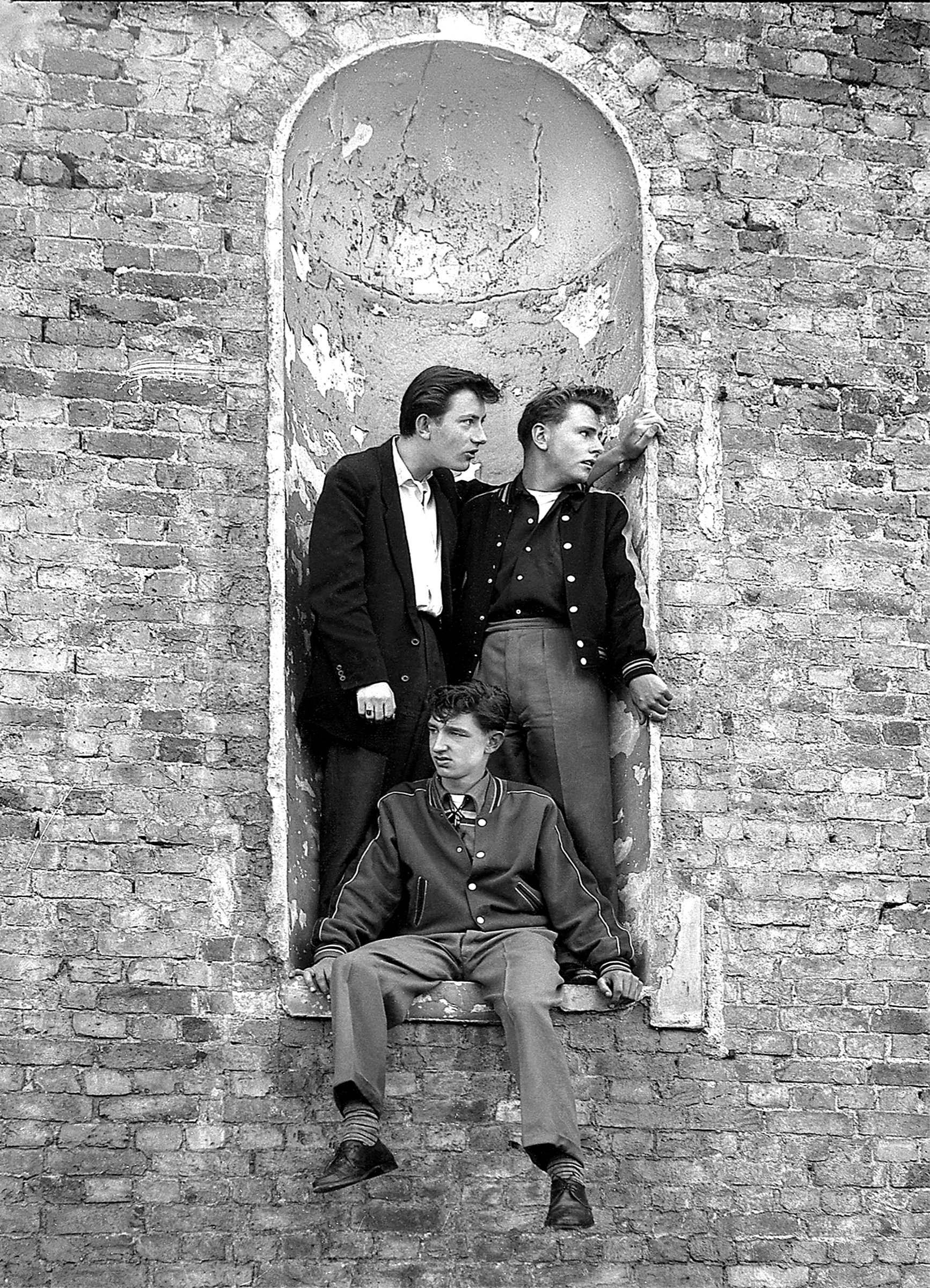 Hole in the Wall Gang by Ted Scott